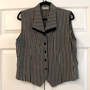 Vintage Striped Vest with Detailed Collar